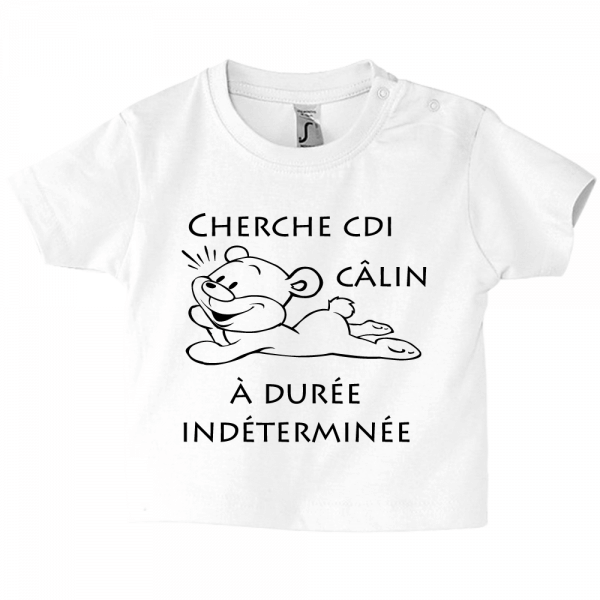 Un monde de tendresse sur le tee-shirt de bébé !